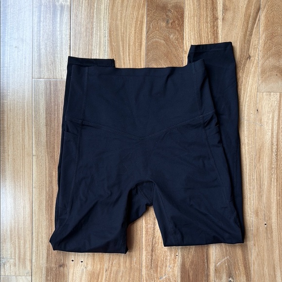 Halara UltraSculpt™ SoCinched High Waisted Tummy Control Shaping Legging - Picture 9 of 9